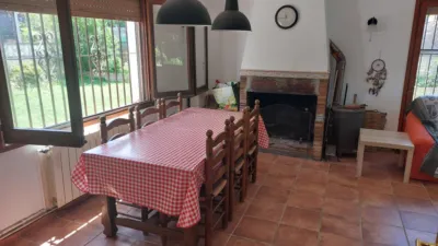 Casa unifamiliar en alquiler en Carrer de Salvador Dalí, 37, Veïnat Baix (Caldes de Malavella) de 1.800 €<span>/mes</span>