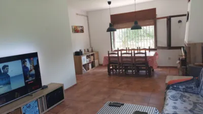 Casa unifamiliar en alquiler en Carrer de Salvador Dalí, 37, Veïnat Baix (Caldes de Malavella) de 1.800 €<span>/mes</span>