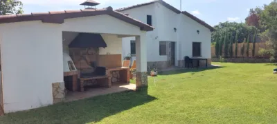 Casa unifamiliar en alquiler en Carrer de Salvador Dalí, 37, Veïnat Baix (Caldes de Malavella) de 1.800 €<span>/mes</span>