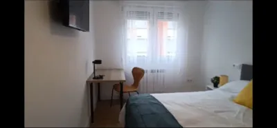 Habitación en alquiler en Calle de San Ignacio de Loyola, 12, Pumarín-Teatinos (Oviedo) de 360 €<span>/mes</span>