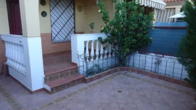 Chalet adosado en alquiler en Avenida de la Libertad, 11, Punta Umbría de 495 €<span>/mes</span>