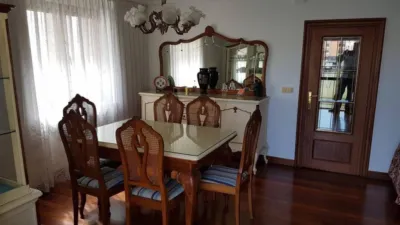 Piso en alquiler en Travesía del Calvo Sotelo, 2, Villarcayo (Villarcayo de Merindad de Castilla La Vieja) de 350 €<span>/mes</span>