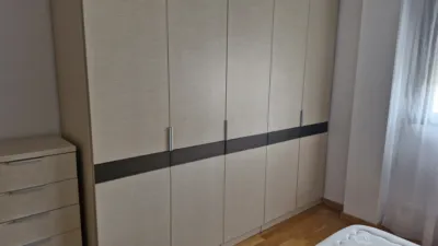 Piso en alquiler en Paseo del Prior, 4, Universidad-Los Lirios (Logroño) de 1.050 €<span>/mes</span>