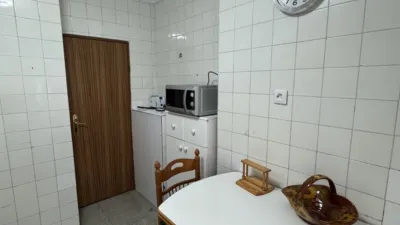 Habitación en alquiler en Calle Clara Campoamor, 7, La Magdalena-Versalles (Avilés) de 320 €<span>/mes</span>