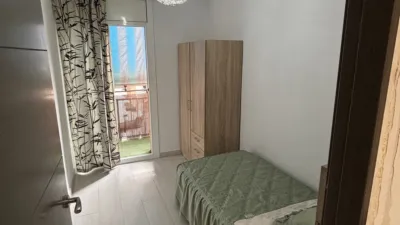 Habitación en alquiler en Carrer de Calderón de la Barca, 70, cerca de Carrer de Pablo Iglesias, La Salut-Lloreda-Sistrells (Badalona) de 450 €<span>/mes</span>