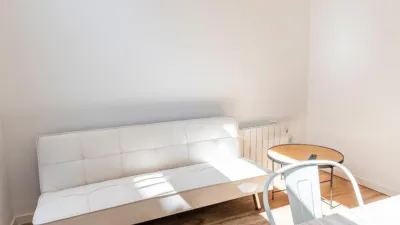 Apartment on Calle del Espinar, 7 photo 3