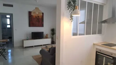 Ático en alquiler en Calle Castilla, 8, cerca de Calle de Callao, Triana Casco Antiguo (Distrito Triana. Sevilla Capital) de 1.100 €<span>/mes</span>