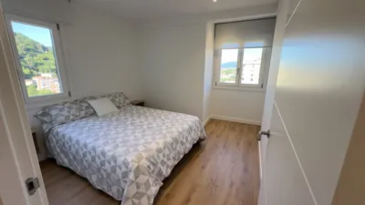 Piso en alquiler en Julio Urkixo Pasealekua, 32, Bidebieta (San Sebastián - Donostia) de 1.800 €<span>/mes</span>