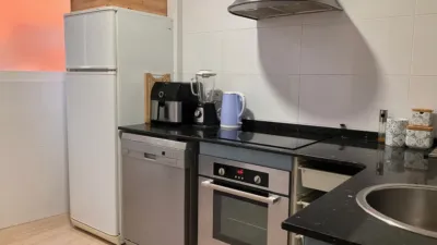 Habitación en alquiler en Calle de Teulada, 65, Los Ángeles (Distrito Los Ángeles-Rabasa-San Agustín. Alicante - Alacant) de 500 €<span>/mes</span>