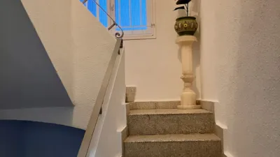 Habitación en alquiler en Calle de Teulada, 65, Los Ángeles (Distrito Los Ángeles-Rabasa-San Agustín. Alicante - Alacant) de 500 €<span>/mes</span>