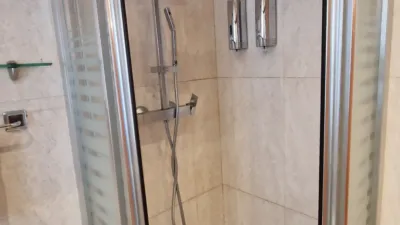 Piso en alquiler en Calle Mirador de la Sierra, 2, Zaidín-Vergeles (Distrito Zaidín. Granada Capital) de 900 €<span>/mes</span>