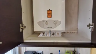Piso en alquiler en Calle Mirador de la Sierra, 2, Zaidín-Vergeles (Distrito Zaidín. Granada Capital) de 900 €<span>/mes</span>