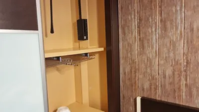 Piso en alquiler en Calle Mirador de la Sierra, 2, Zaidín-Vergeles (Distrito Zaidín. Granada Capital) de 900 €<span>/mes</span>