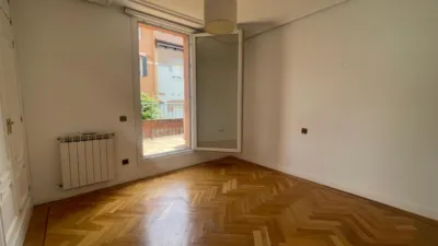Chalet unifamiliar en venta en Avenida de Ramón y Cajal, 16, cerca de Calle de Guerrero y Mendoza, Ciudad Jardín (Distrito Chamartín. Madrid Capital) de 1.950.000 €