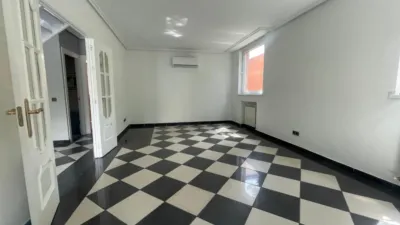 Chalet unifamiliar en venta en Avenida de Ramón y Cajal, 16, cerca de Calle de Guerrero y Mendoza, Ciudad Jardín (Distrito Chamartín. Madrid Capital) de 1.950.000 €