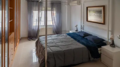 Piso en alquiler en Avenida de la Constitución, 29, cerca de Carrer de Reus, Marxalenes (Distrito La Saïdia. València Capital) de 2.000 €<span>/mes</span>