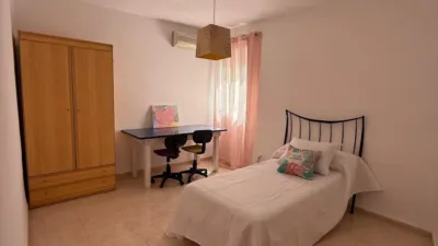 Piso en alquiler en Calle Antonio Maura, 27, Ciudad Jardín-Zoco (Córdoba Capital) de 1.200 €<span>/mes</span>
