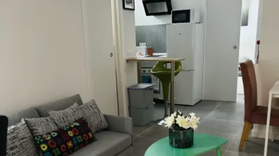 Estudio en alquiler en Carrer de la República Argentina, 3, L'Amistat (Distrito Algirós. València Capital) de 975 €<span>/mes</span>