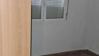 Piso en venta en Calle Polideportivo, 14, Andorra de 80.000 €