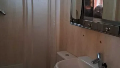 Piso en venta en Calle Polideportivo, 14, Andorra de 80.000 €