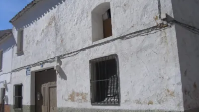 Casa adosada en venta en Calle 8 de Marzo, Número 27, Villarrubia de Santiago de 55.000 €