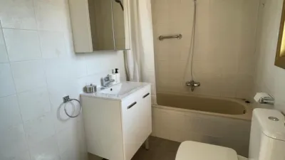 Ático en alquiler en Avenida de Jesús Cautivo, 46, Playa de Los Boliches (Fuengirola) de 1.800 €<span>/mes</span>