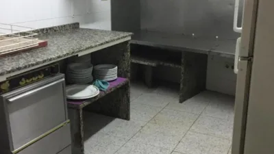 Local comercial en alquiler en Calle de los Irmandiños, 1 - Vista 4