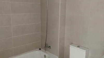 Piso en alquiler en Avenida Felipe González Márquez, 8, Entrenúcleos (Dos Hermanas) de 1.300 €<span>/mes</span>