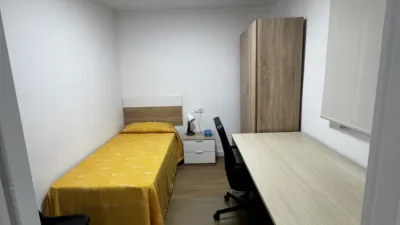 Habitación en alquiler en Calle Castellón, 6, L'Eixereta (Burjassot) de 400 €<span>/mes</span>