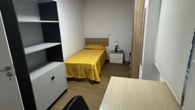 Habitación en alquiler en Calle Castellón, 6, L'Eixereta (Burjassot) de 400 €<span>/mes</span>