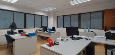 Nave industrial en venta en Calle Lugar Sobecos, 24 - Vista 2
