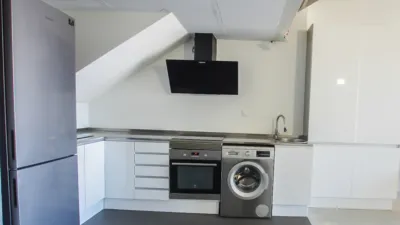Ático en alquiler en Carrer de la Creu Roja, 1, Vara de Quart (Distrito Patraix. València Capital) de 1.400 €<span>/mes</span>