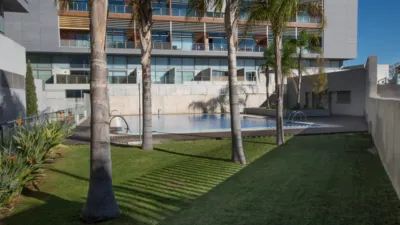 Ático en alquiler en Carrer de la Creu Roja, 1, Vara de Quart (Distrito Patraix. València Capital) de 1.400 €<span>/mes</span>