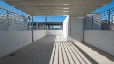 Ático en alquiler en Carrer de la Creu Roja, 1, Vara de Quart (Distrito Patraix. València Capital) de 1.400 €<span>/mes</span>