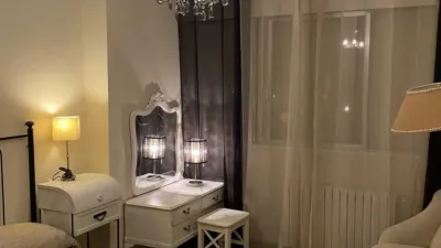 Piso en alquiler en Avenida de Rosalía de Castro, 41, cerca de Rúa Nova de Abaixo, Ensanche (Santiago de Compostela) de 1.200 €<span>/mes</span>