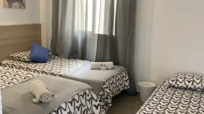 Piso en alquiler en Paseo Marítimo Rey de España, 85, cerca de Calle del Poeta Salvador Rueda, Playa de Los Boliches (Fuengirola) de 0 €<span>/mes</span>