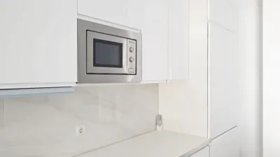 Apartamento en alquiler en Avenida de la Sierra, 7, San Adrián-La Cava-El Arco (Logroño) de 880 €<span>/mes</span>