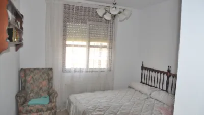 Casa adosada en venta en Avenida Estación, 11, cerca de Vereda Eras Calvario Estación, La Puebla de Híjar de 115.000 €