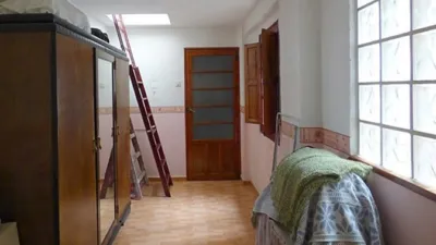 Semi-detached house on Calle de Cristóbal Pérez Pastor, 48 photo 3