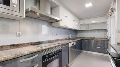 Piso en alquiler en Calle de las Dehesillas, 7, El Nido-Las Fuentes (Parla) de 1.400 €<span>/mes</span>
