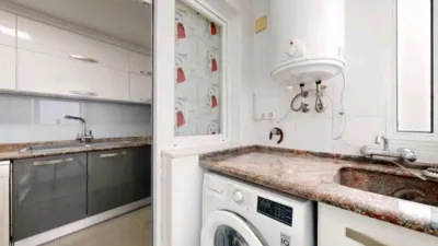 Piso en alquiler en Calle de las Dehesillas, 7, El Nido-Las Fuentes (Parla) de 1.400 €<span>/mes</span>
