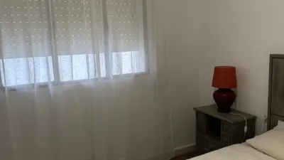 Apartamento en alquiler en Calle de Mariano Soubirón, 15, Centro (Alcalá de Guadaíra) de 900 €<span>/mes</span>