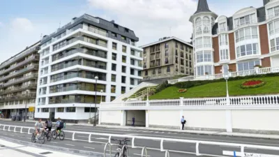 Apartamento en alquiler en La Fe lbil Bidea, 11, Miraconcha (San Sebastián - Donostia) de 2.200 €<span>/mes</span>