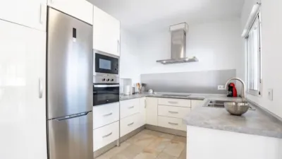 Casa adosada en alquiler en Calle de la Nutria, 1, Punta Umbría de 2.190 €<span>/mes</span>