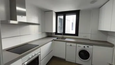 Piso en alquiler en Avenida Vía Augusta, 2, Huerta de la Reina-Arruzafilla-Parque Figueroa-Noreña (Córdoba Capital) de 900 €<span>/mes</span>