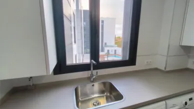 Piso en alquiler en Avenida Vía Augusta, 2, Huerta de la Reina-Arruzafilla-Parque Figueroa-Noreña (Córdoba Capital) de 900 €<span>/mes</span>