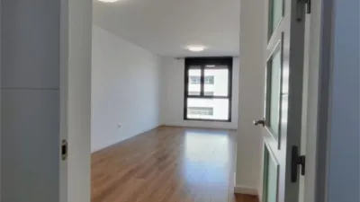 Piso en alquiler en Avenida Vía Augusta, 2, Huerta de la Reina-Arruzafilla-Parque Figueroa-Noreña (Córdoba Capital) de 900 €<span>/mes</span>