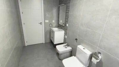 Piso en alquiler en Avenida Vía Augusta, 2, Huerta de la Reina-Arruzafilla-Parque Figueroa-Noreña (Córdoba Capital) de 900 €<span>/mes</span>