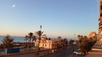 Apartamento en alquiler en Calle del Castillo, 1, Puerto Deportivo (Fuengirola) de 1.200 €<span>/mes</span>