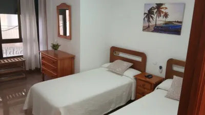 Apartamento en alquiler en Calle del Castillo, 1, Puerto Deportivo (Fuengirola) de 1.200 €<span>/mes</span>